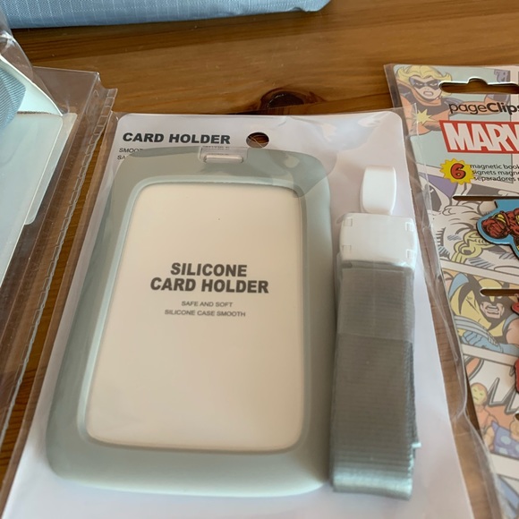 Travel Kit - Picture 13 of 16